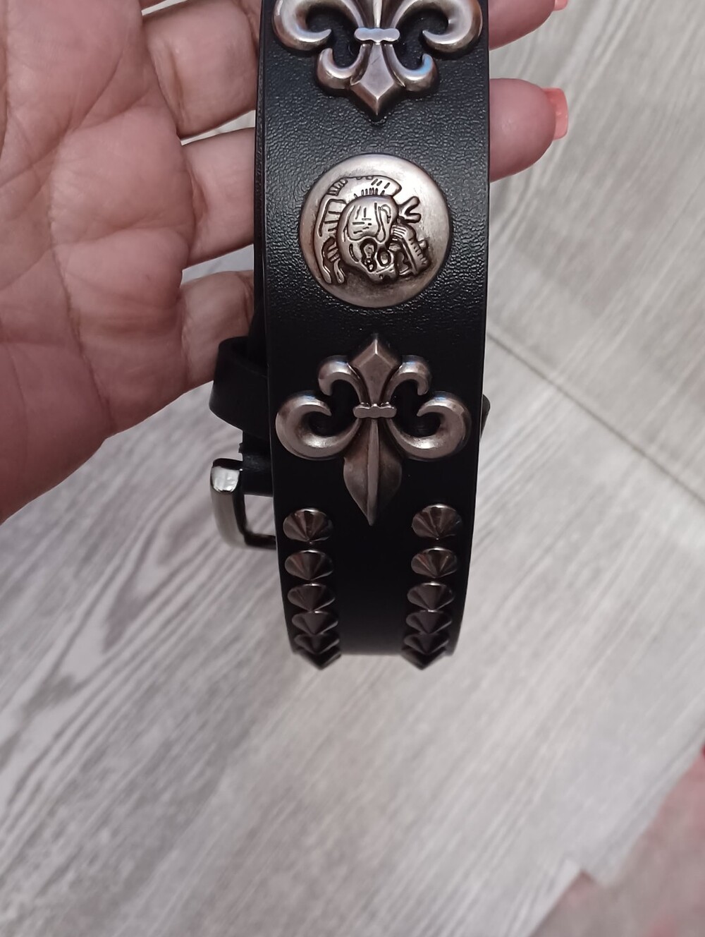 Men's Black Studded Leather Belt with Metal Eyelets - Picture 4 of 6
